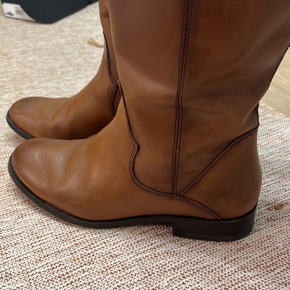 Marissa Frye Boots -  Size 7 - BARELY WORN - Picture 5 of 9